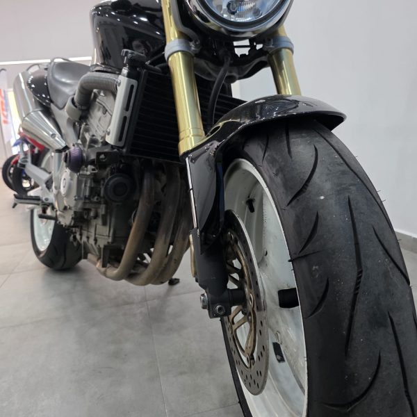 Alternative view of HONDA CB 600 F HORNET