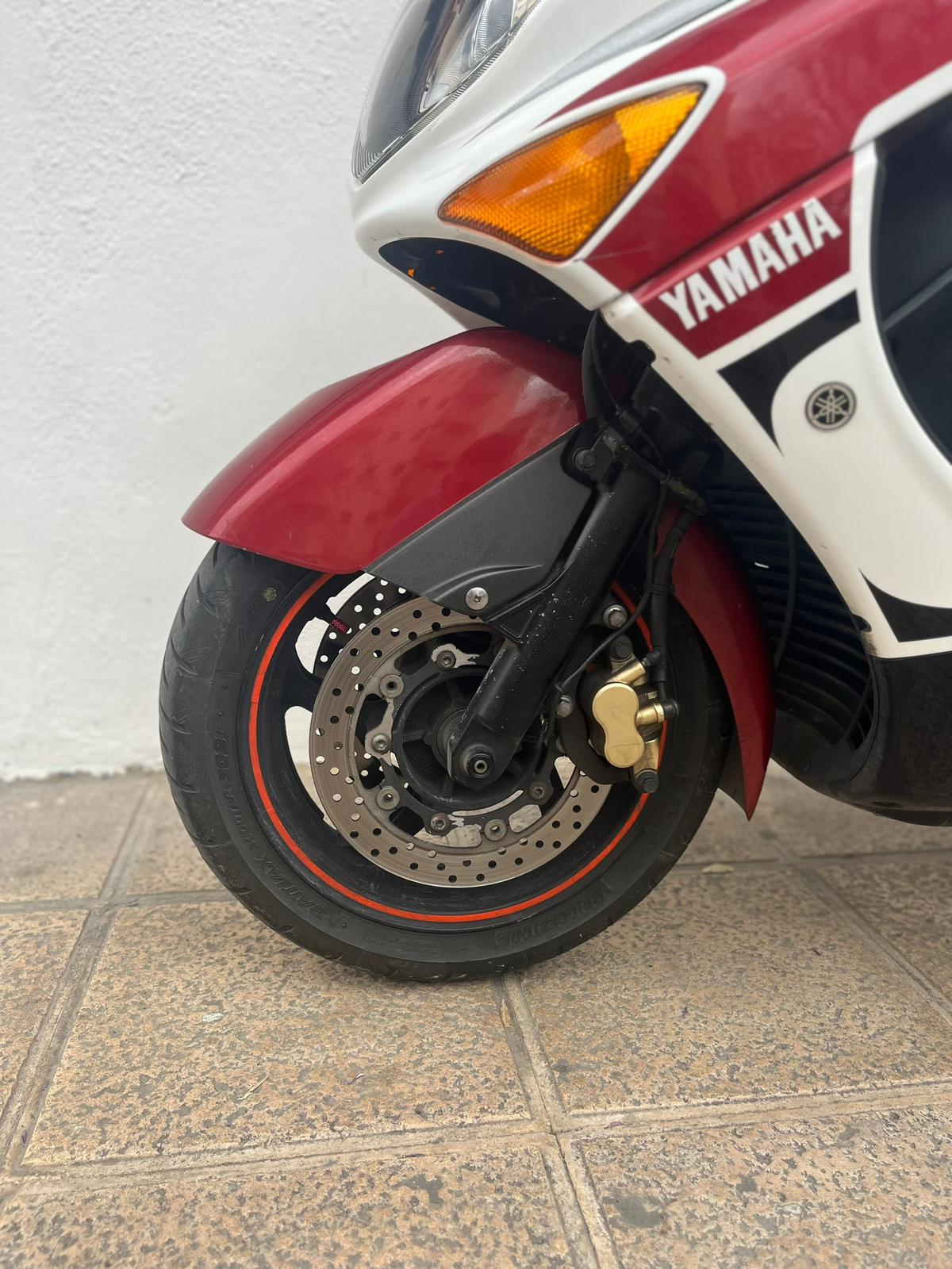 YAMAHA T-MAX 500 - Imagen 5