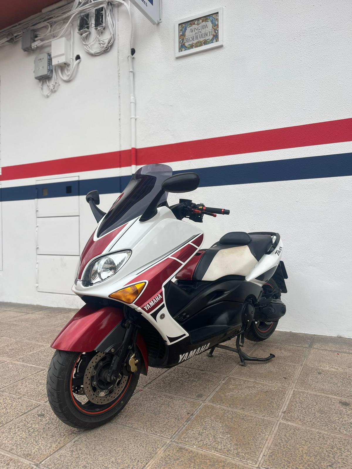 YAMAHA T-MAX 500 - Imagen 8