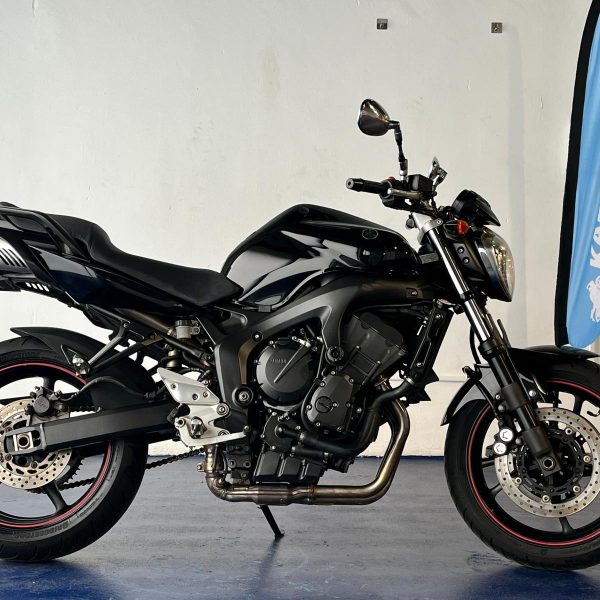 YAMAHA FZ6N S2