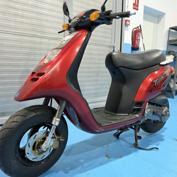 Alternative view of PIAGGIO TYPHON 50CC