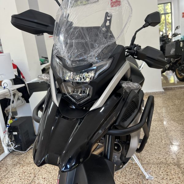Alternative view of MACBOOR XR510